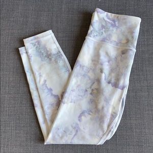 Athleta Elation Snow Dye Tight